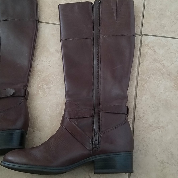 Brown riding  boots - Picture 3 of 4